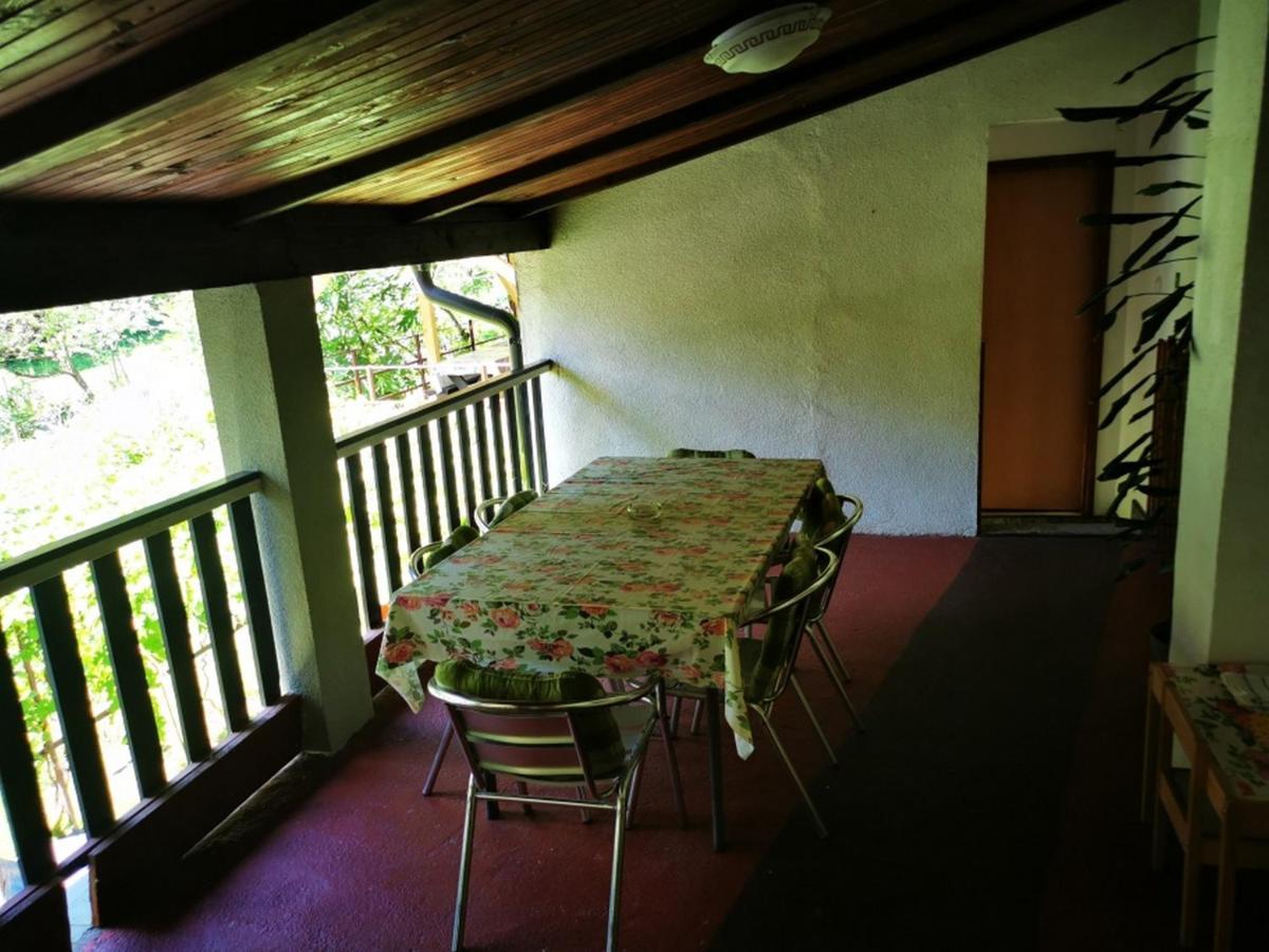 Apartmant Sandra - Big Terace And Free Parking Leilighet Karlovac Eksteriør bilde
